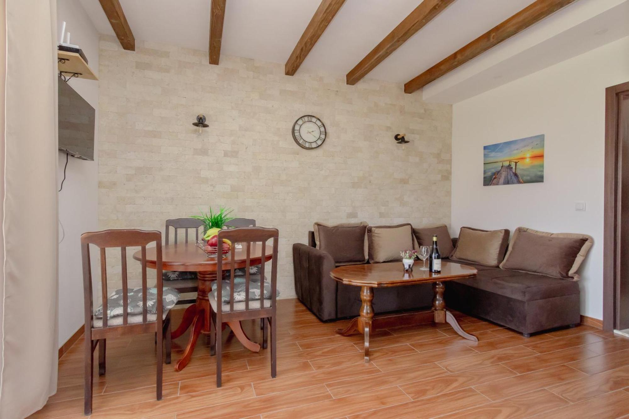 Medo Apartment อุลซิน ภายนอก รูปภาพ